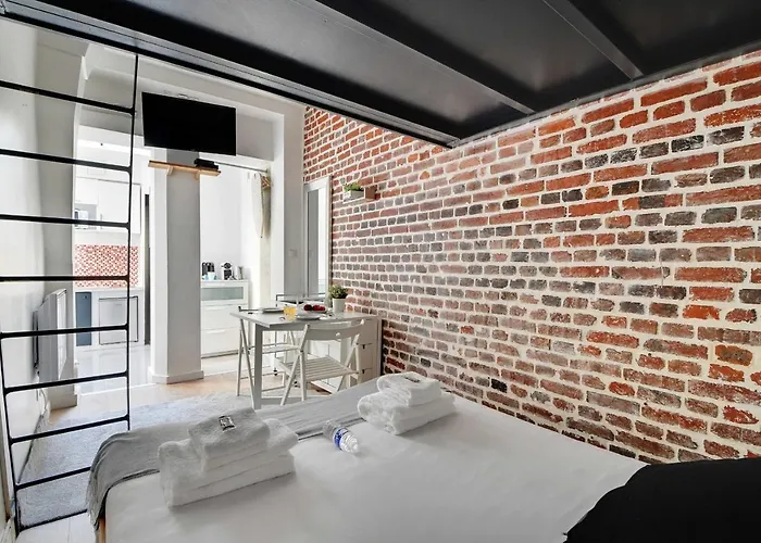 Cozy Studio Next To Canal Saint-martin Paris