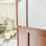 Apartament Cozy Studio Next To Canal Saint-martin