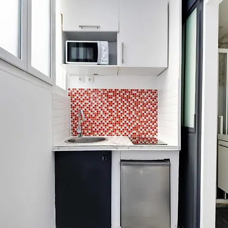 Cozy Studio Next To Canal Saint-martin 公寓